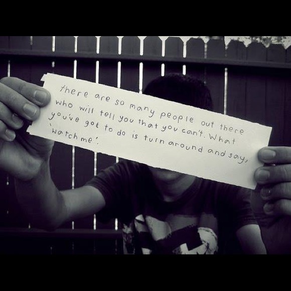 New listing up!❤️⬅️next door 4 updates🙏(The one with my Christmas picture😂) - Picture 3 of 16